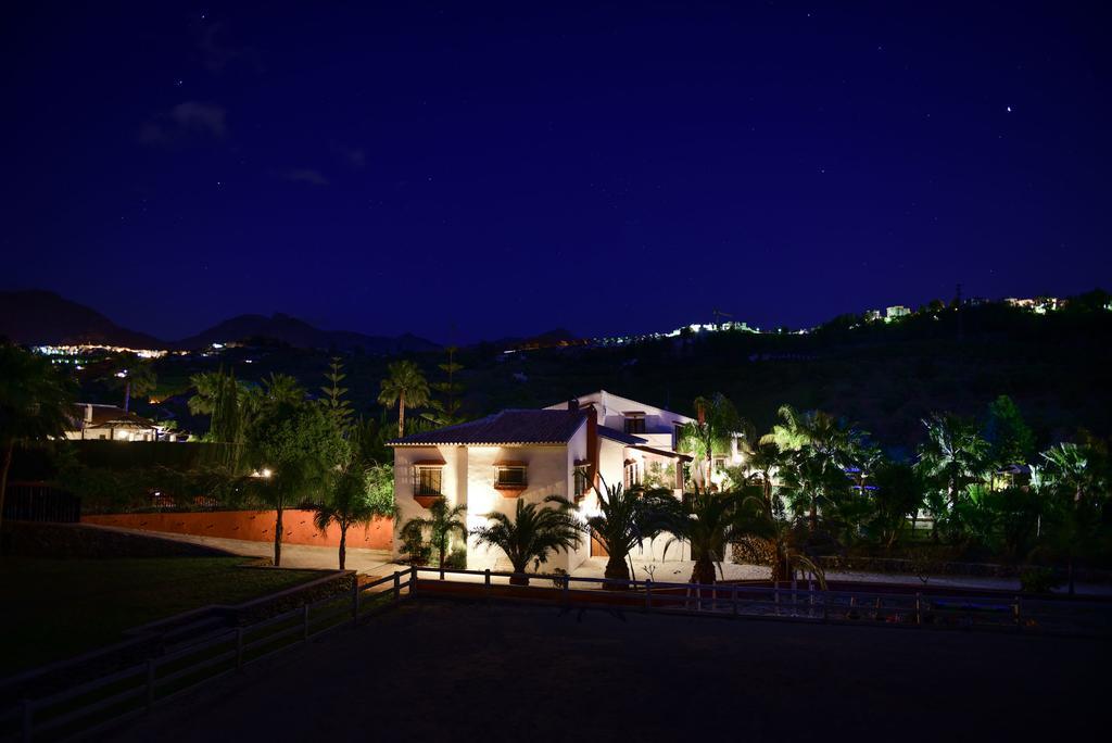 La Perla De Frigiliana Bed & Breakfast Deluxe ภายนอก รูปภาพ